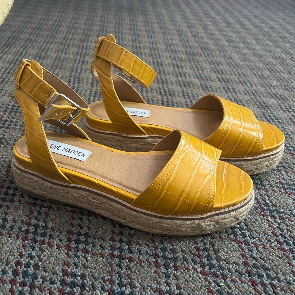 Steve Madden gabi sandals